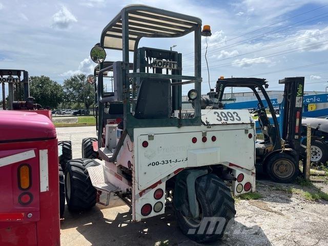 Moffett M5000 トラック積載用フォークリフト