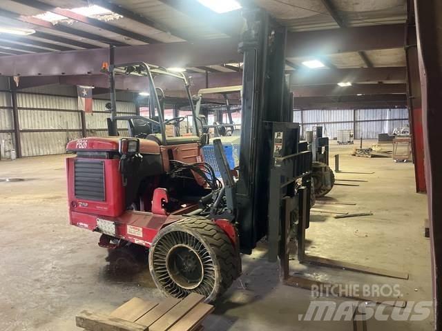 Moffett M55 トラック積載用フォークリフト