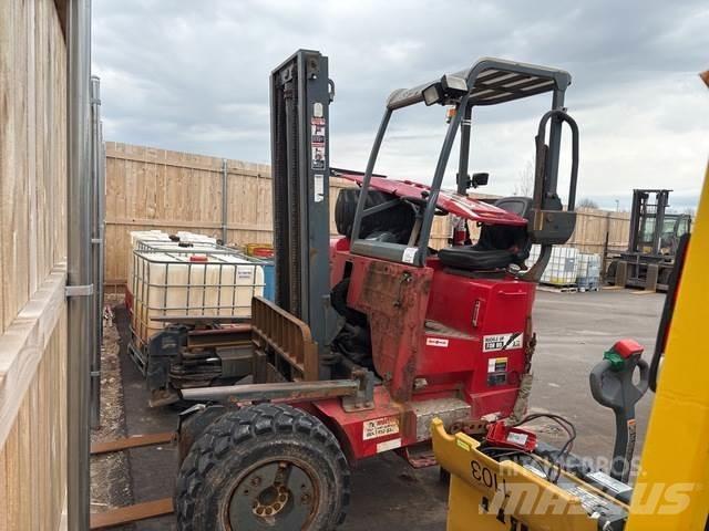 Moffett M55.4 トラック積載用フォークリフト
