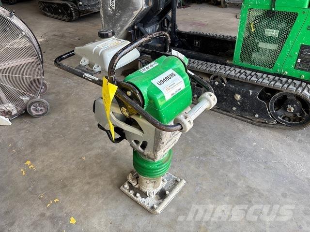 MQ MTX70HD タンパ/転圧バイブレータ
