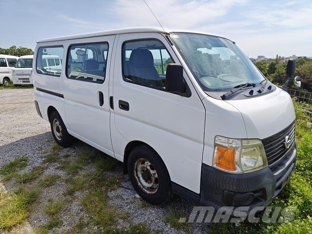 Nissan CARAVAN マイクロバス