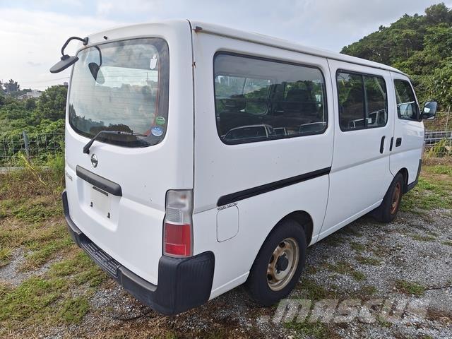 Nissan CARAVAN マイクロバス