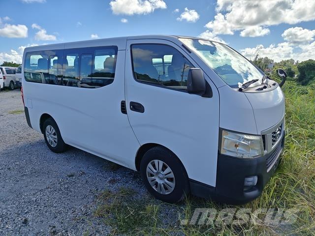 Nissan Caravan マイクロバス