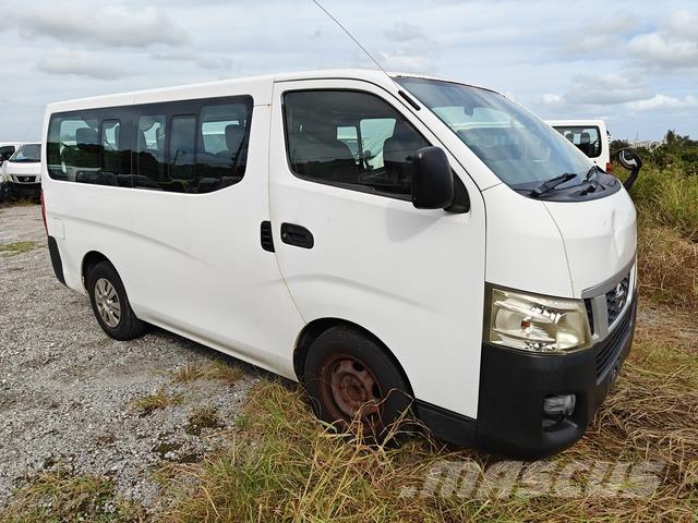 Nissan Caravan マイクロバス