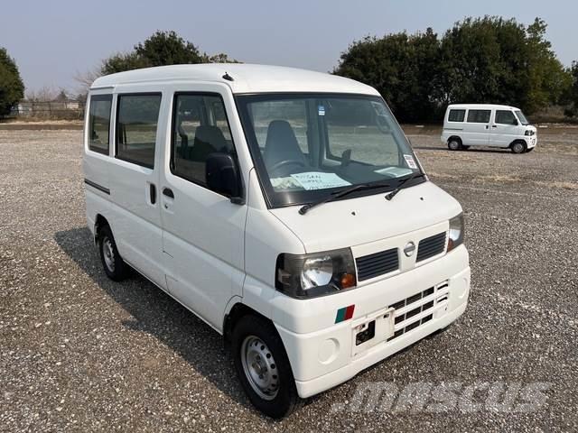 Nissan CLIPPER 自動車