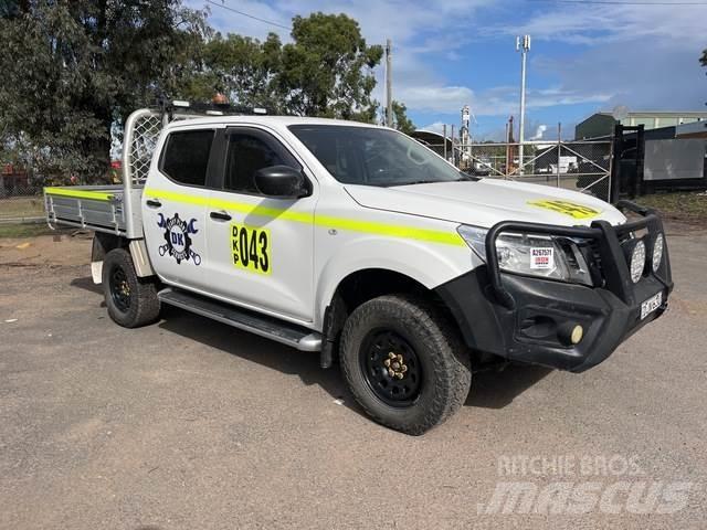 Nissan Navara ピックアップ／ドロップサイド
