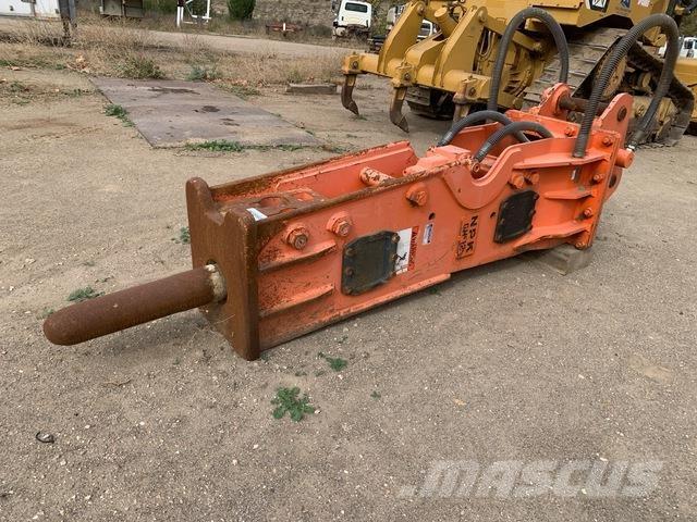 NPK GH-12 ハンマー／ブレーカ