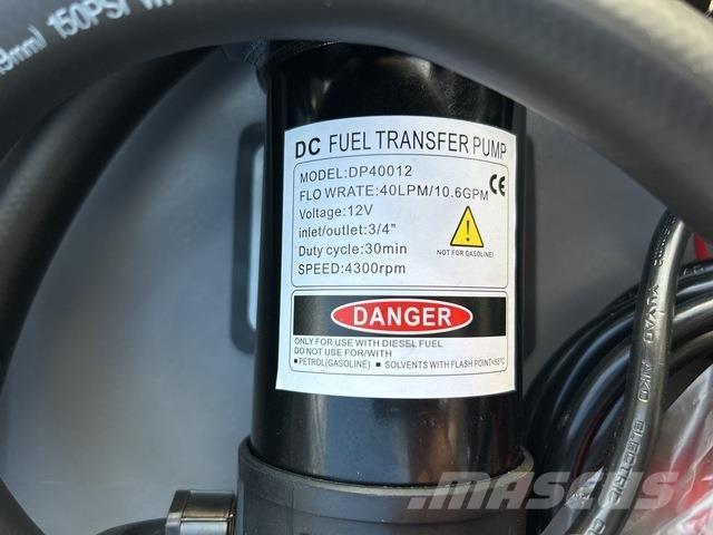  Olsen DD210 燃料タンクと添加剤用タンク