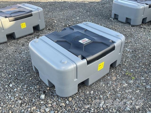  Olsen DD210 燃料タンクと添加剤用タンク