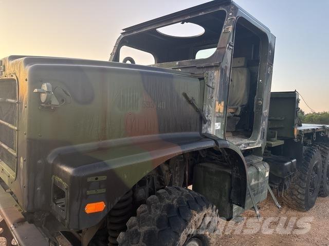 Oshkosh  ボックスボディー、ウイング、箱車