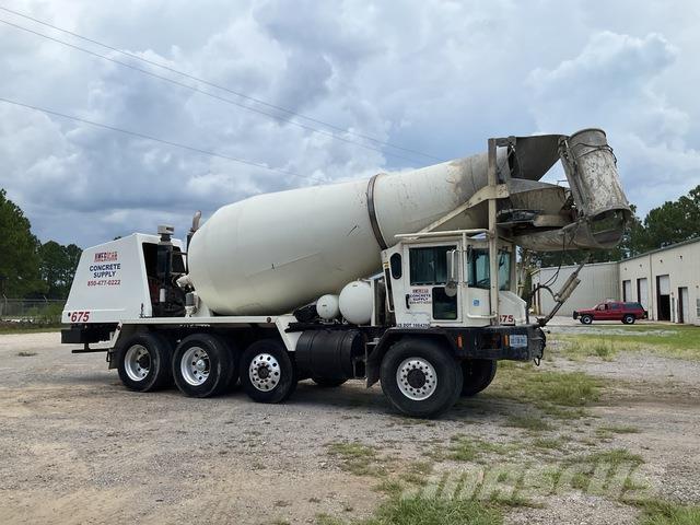 Oshkosh  その他トラック