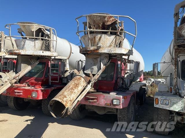 Oshkosh  その他トラック