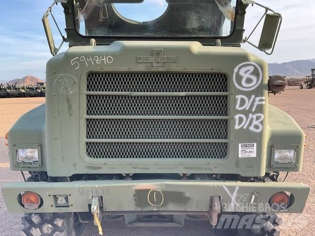 Oshkosh MK25 ボックスボディー、ウイング、箱車
