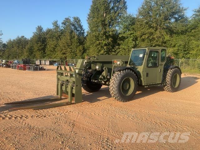 Oshkosh MMV 3 テレスコーピックハンドラー