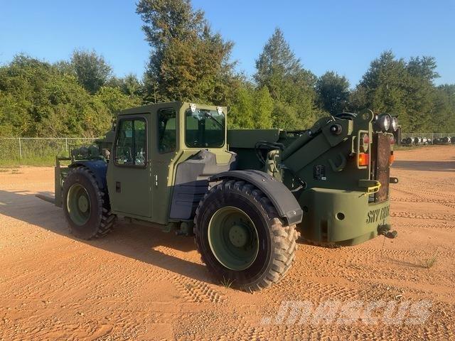 Oshkosh MMV 3 テレスコーピックハンドラー