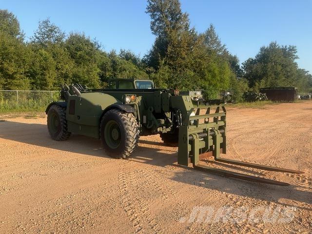 Oshkosh MMV 3 テレスコーピックハンドラー