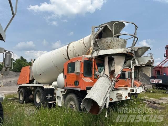 Oshkosh S2346 その他トラック