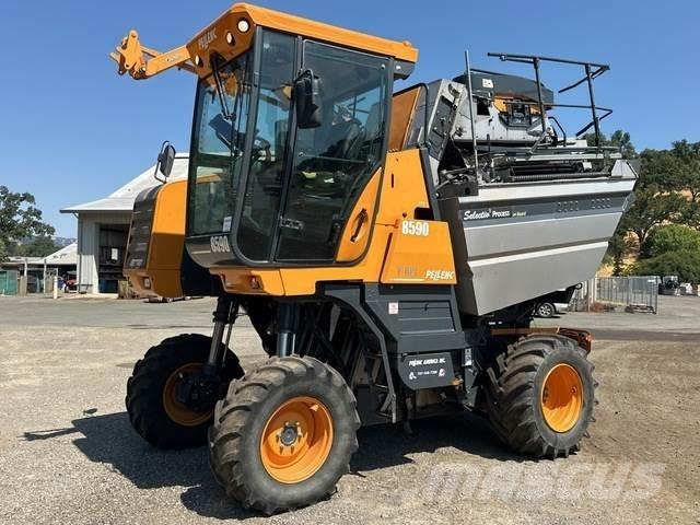 Pellenc 8590 グレープ収穫機械