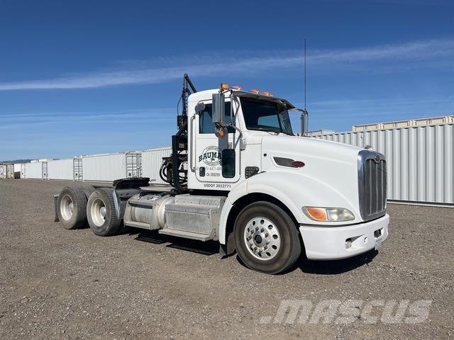 Peterbilt  中古トラクターヘッド | トレーラーヘッド