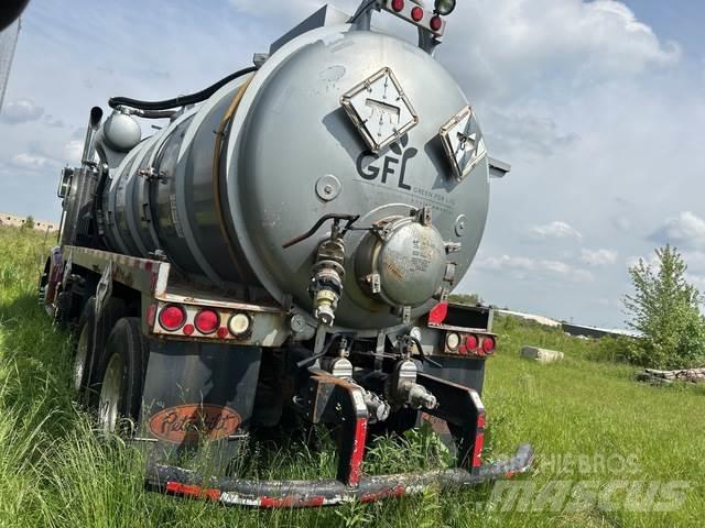 Peterbilt  コンバイン／バキュームトラック