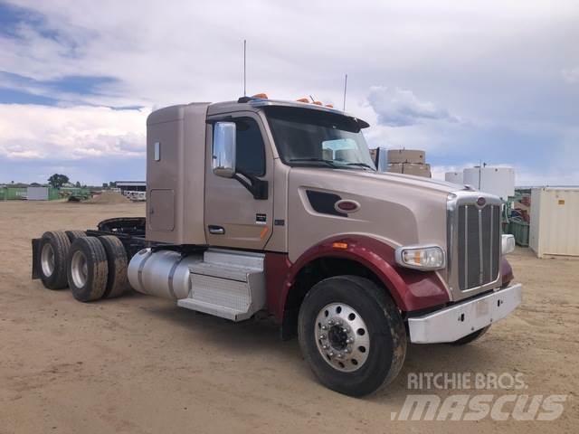 Peterbilt  中古トラクターヘッド | トレーラーヘッド
