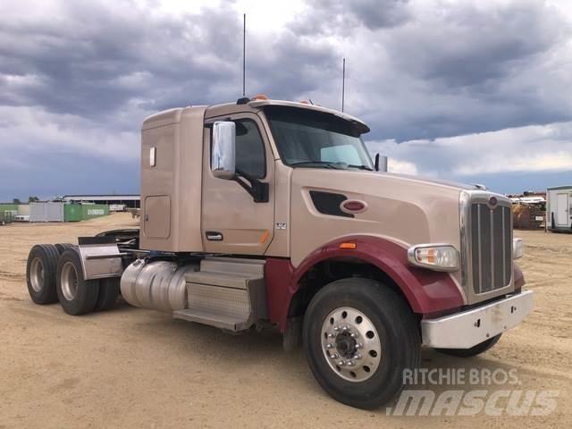 Peterbilt  中古トラクターヘッド | トレーラーヘッド