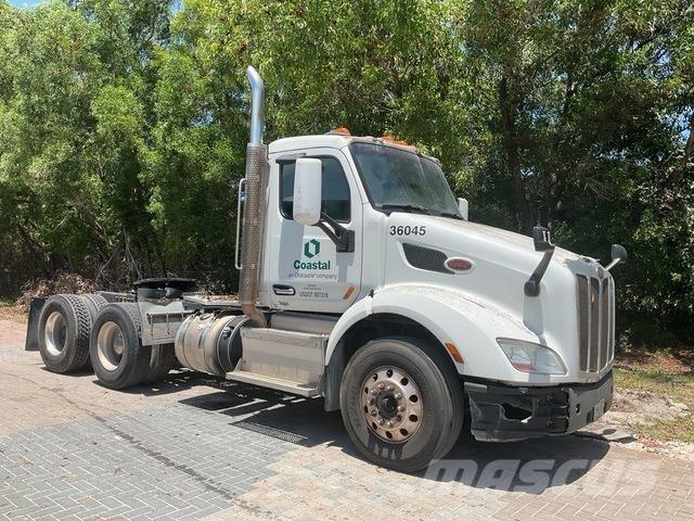Peterbilt  中古トラクターヘッド | トレーラーヘッド