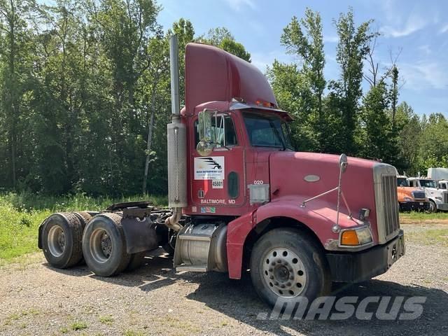Peterbilt  中古トラクターヘッド | トレーラーヘッド