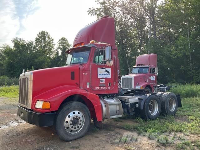 Peterbilt  中古トラクターヘッド | トレーラーヘッド