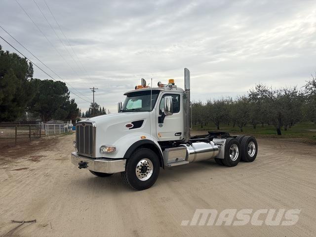 Peterbilt  中古トラクターヘッド | トレーラーヘッド