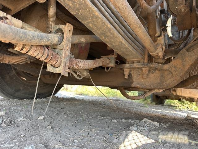 Peterbilt 320 塵芥車、パッカー車