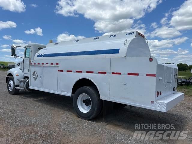 Peterbilt 337 タンカートラック
