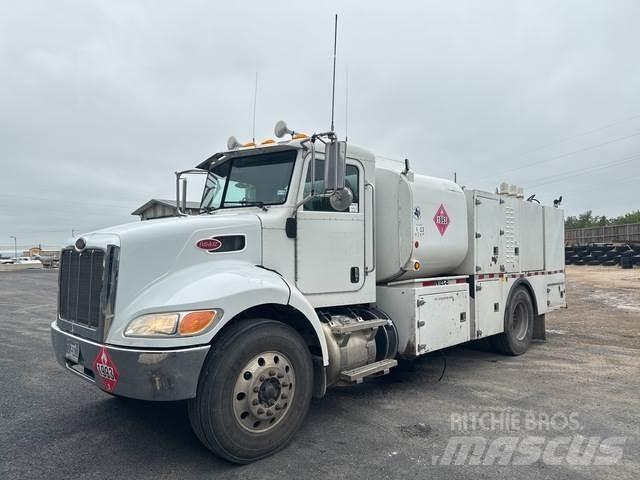 Peterbilt 337 タンカートラック