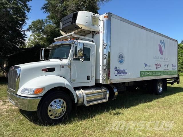 Peterbilt 337 冷凍冷蔵車