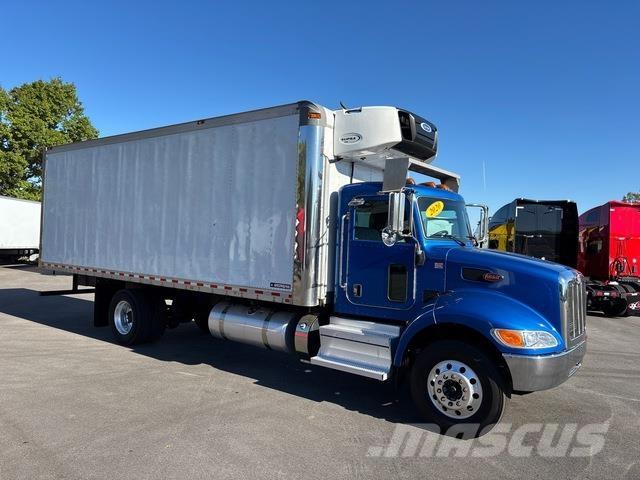 Peterbilt 337 冷凍冷蔵車