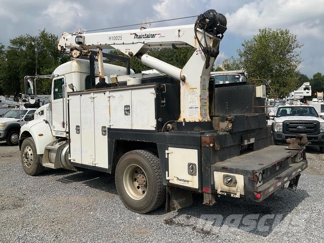 Peterbilt 337 多目的／汎用車両