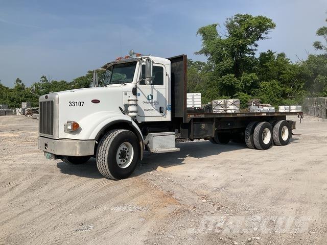 Peterbilt 357 平ボディー