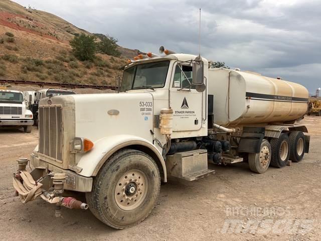 Peterbilt 357 給水車
