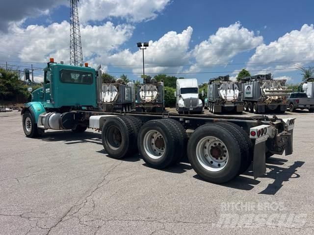 Peterbilt 365 キャビン及び内装