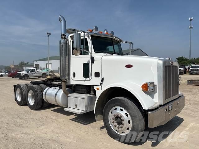Peterbilt 367 中古トラクターヘッド | トレーラーヘッド