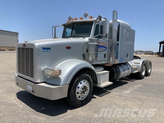 Peterbilt 367 レッカー車