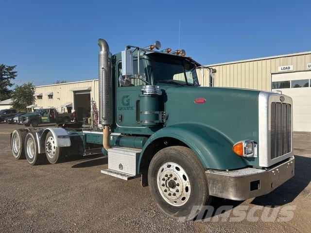 Peterbilt 367 中古トラクターヘッド | トレーラーヘッド
