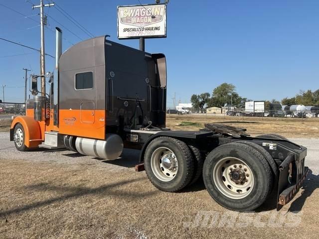 Peterbilt 379 中古トラクターヘッド | トレーラーヘッド