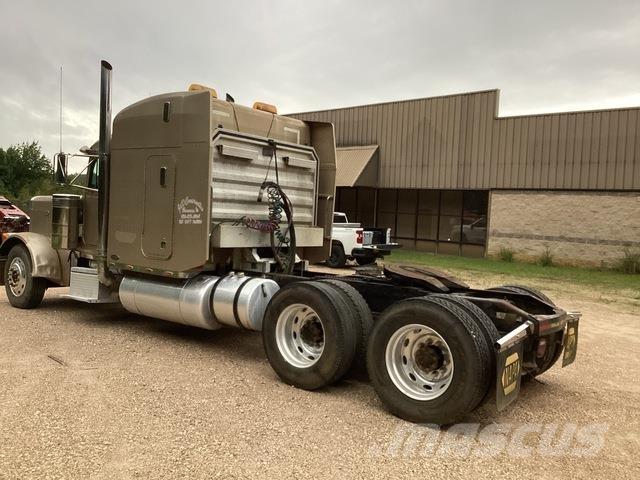 Peterbilt 379 中古トラクターヘッド | トレーラーヘッド