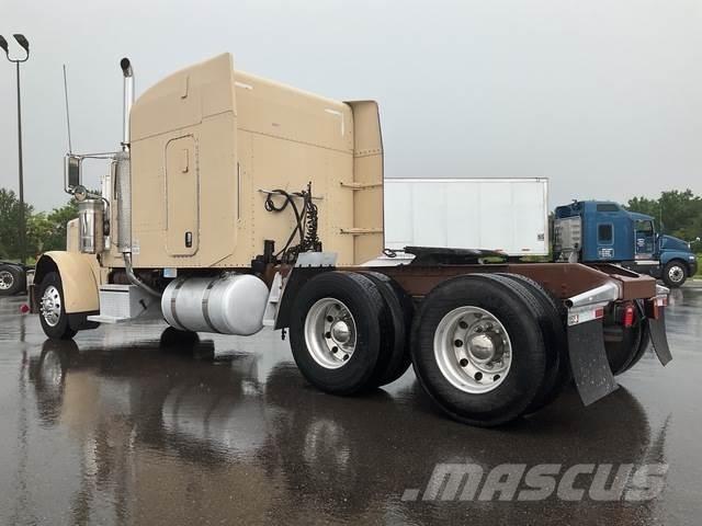 Peterbilt 379 中古トラクターヘッド | トレーラーヘッド
