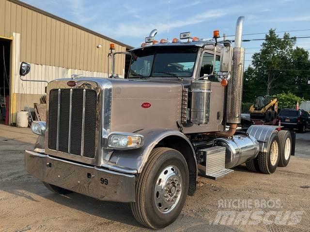 Peterbilt 388 中古トラクターヘッド | トレーラーヘッド