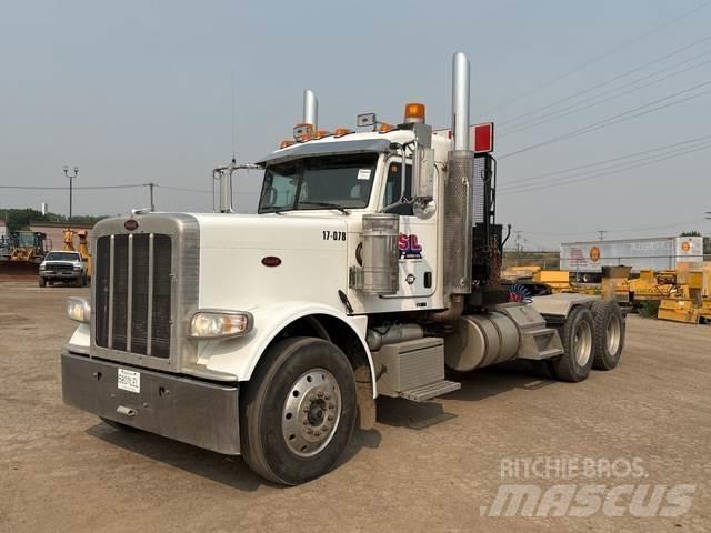 Peterbilt 388 レッカー車