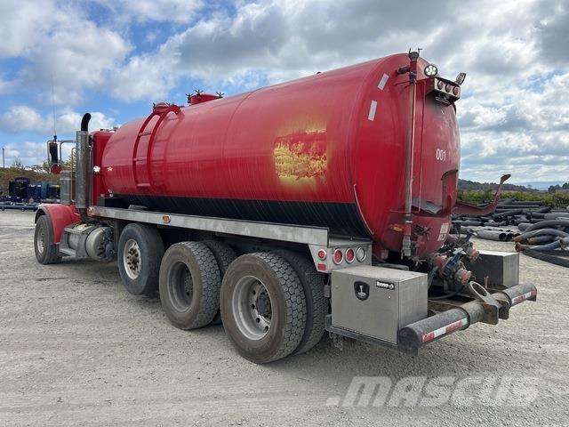 Peterbilt 388 コンバイン／バキュームトラック