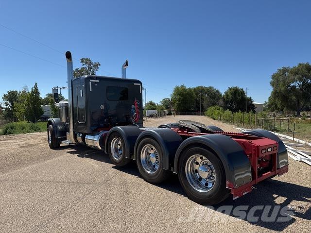 Peterbilt 389 中古トラクターヘッド | トレーラーヘッド