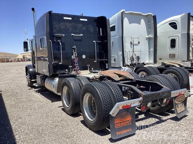Peterbilt 389 中古トラクターヘッド | トレーラーヘッド